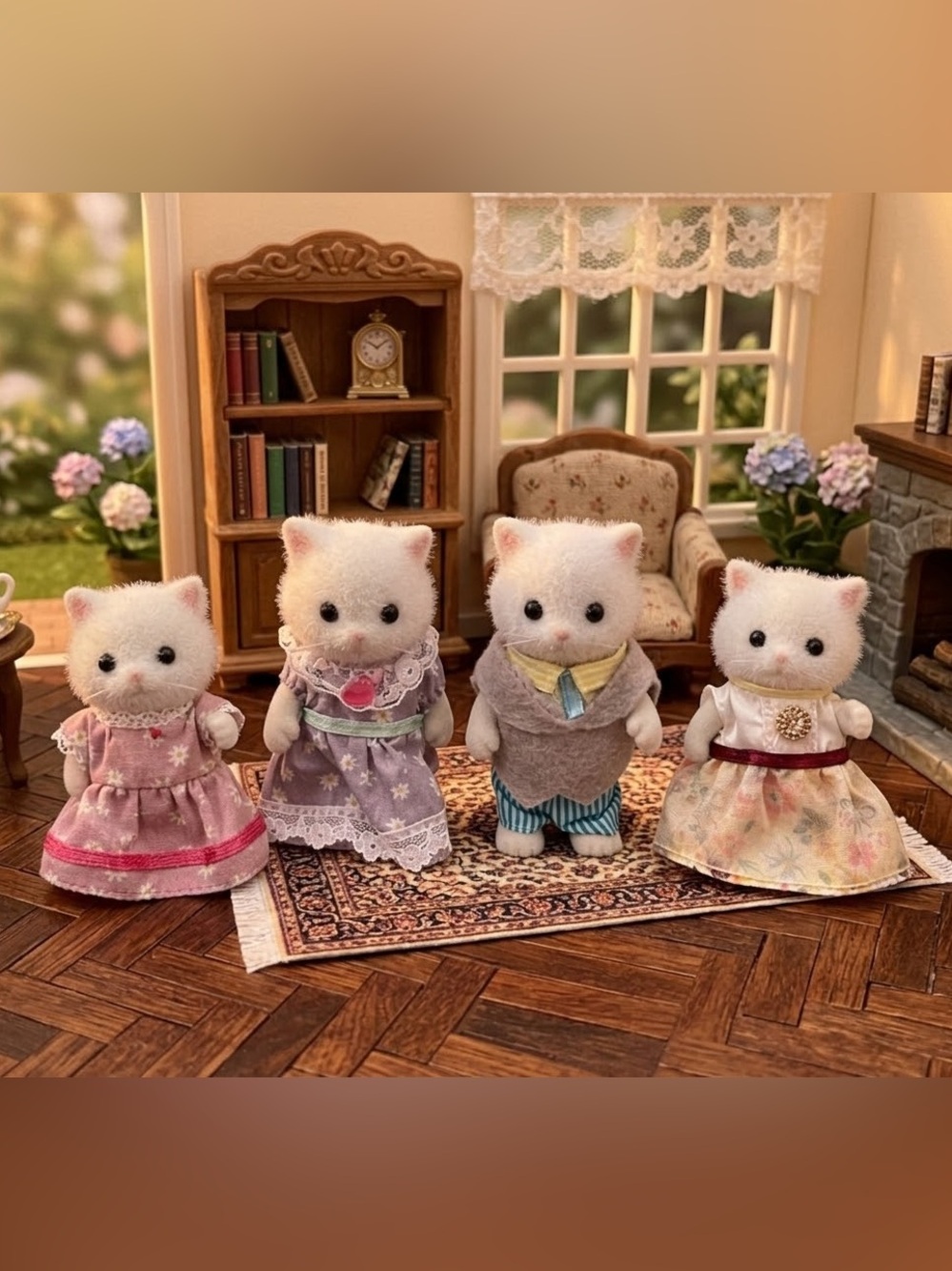 Calico Critters Sylvanian Families Persian Cat Family 4 Figures (see details)
